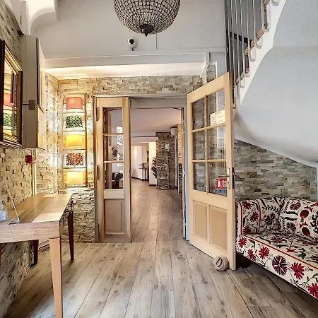 Hotel Le Chardon Bleu 3*