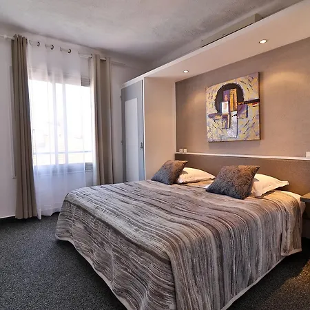 Hotel Le Chardon Bleu 3*