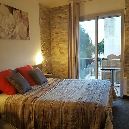 Hotel Le Chardon Bleu 3*