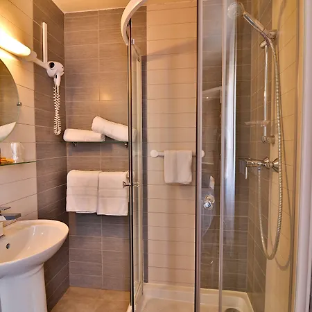 Le Chardon Bleu 3* Sainte-Maxime