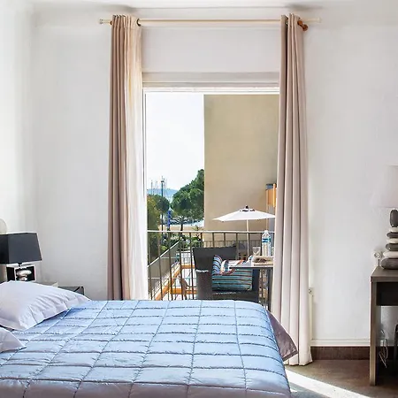 Le Chardon Bleu Otel Sainte-Maxime