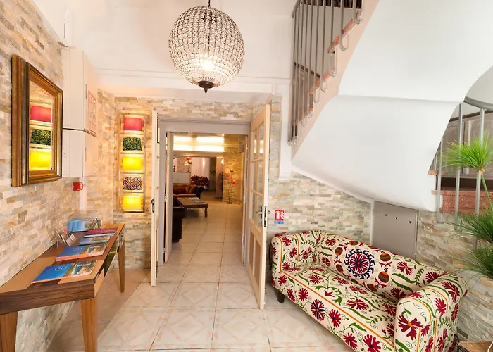 Le Chardon Bleu 3* Sainte-Maxime