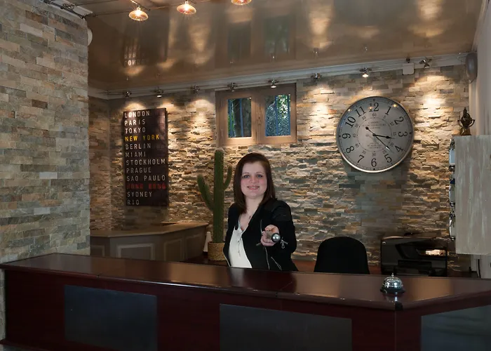 Hotel Le Chardon Bleu Sainte-Maxime