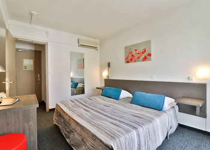 Hotel Le Chardon Bleu Sainte-Maxime