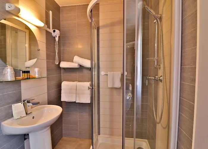 Le Chardon Bleu 3* Sainte-Maxime