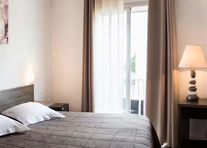 Szálloda Le Chardon Bleu Sainte-Maxime